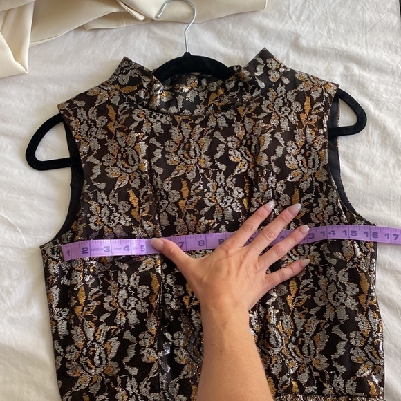 Lilli Diamond California- Vintage Collectors Lace Floral Metallic Mini Dress - Picture 12 of 13